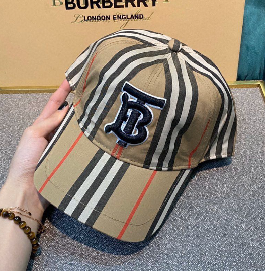 Burberry 16