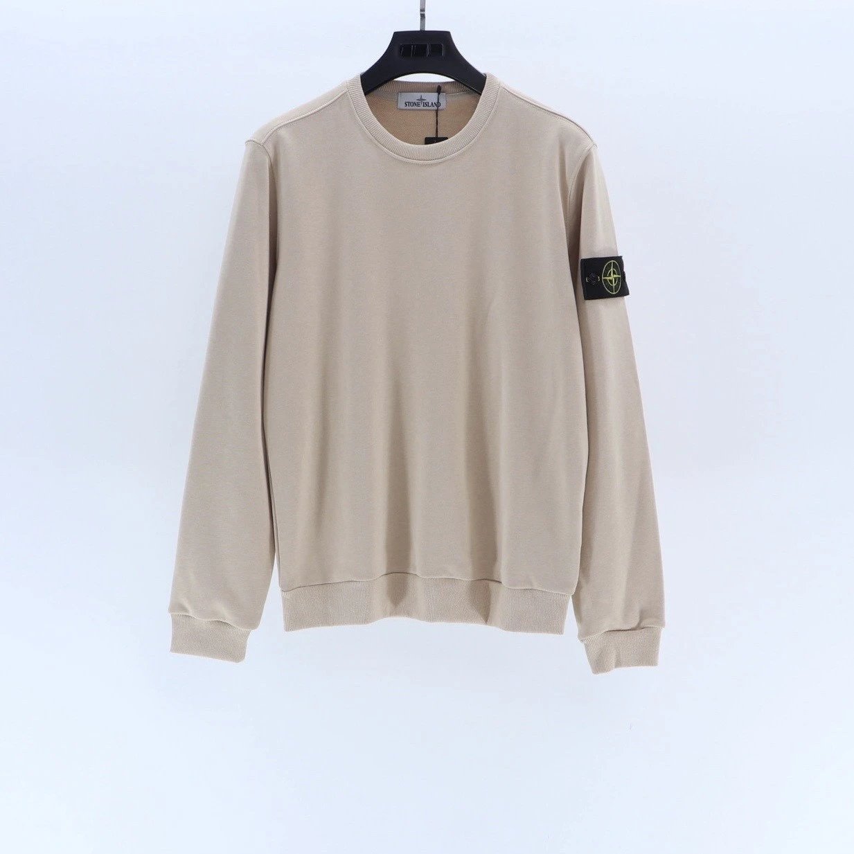 Long sleeved apricot color