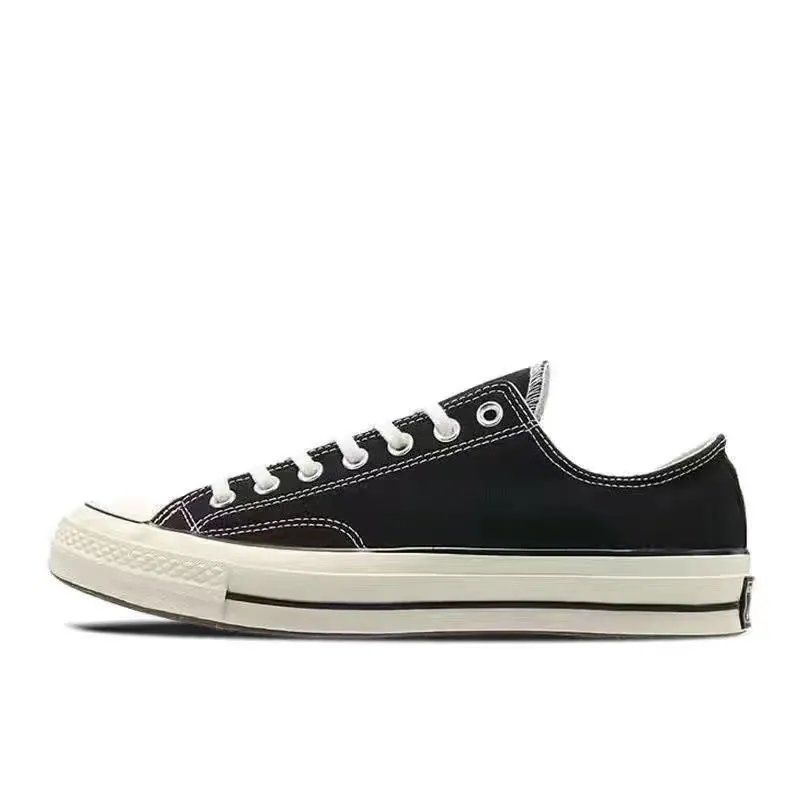 02 Black Low Top